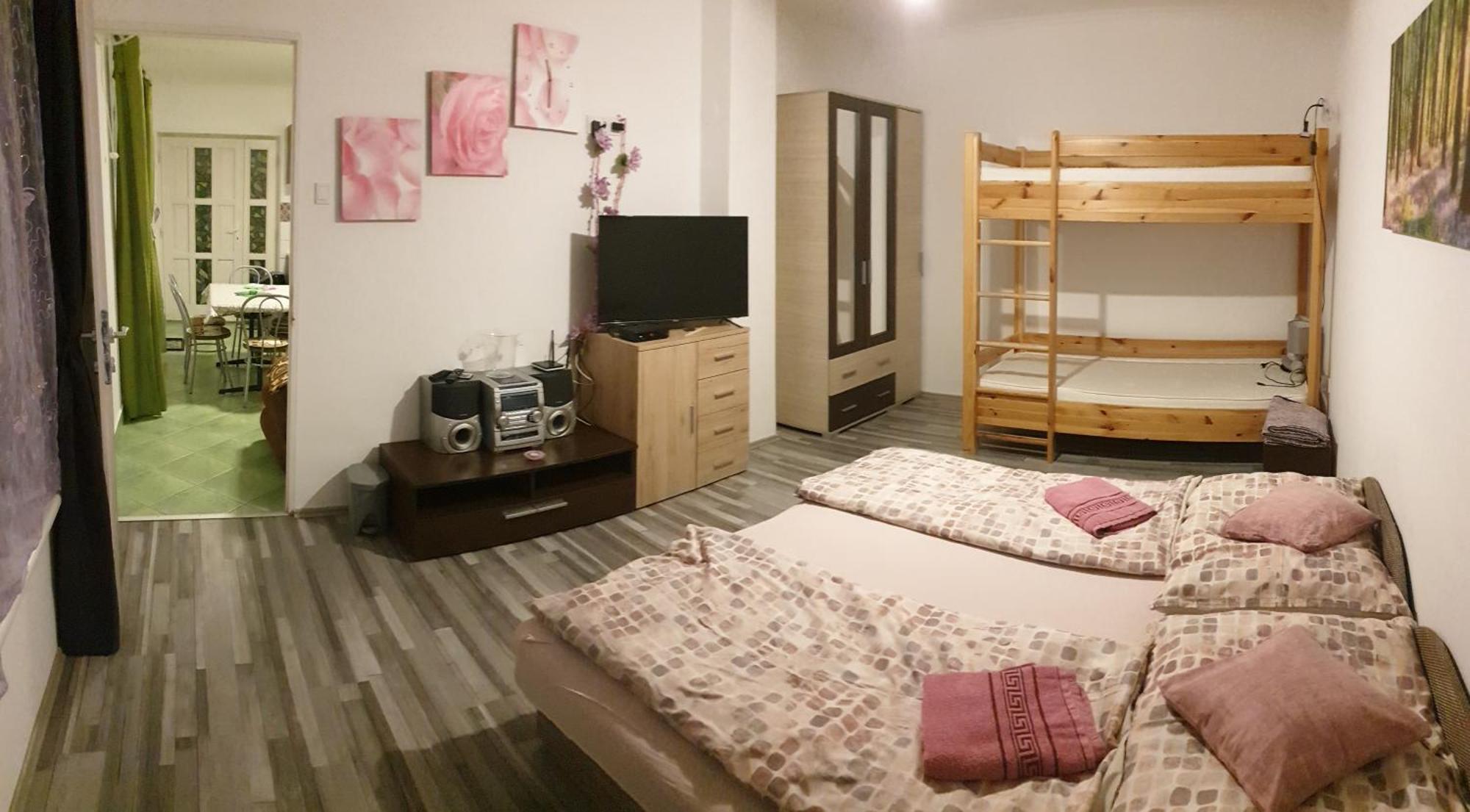 Grevia Apartmanok Poroszló Zimmer foto