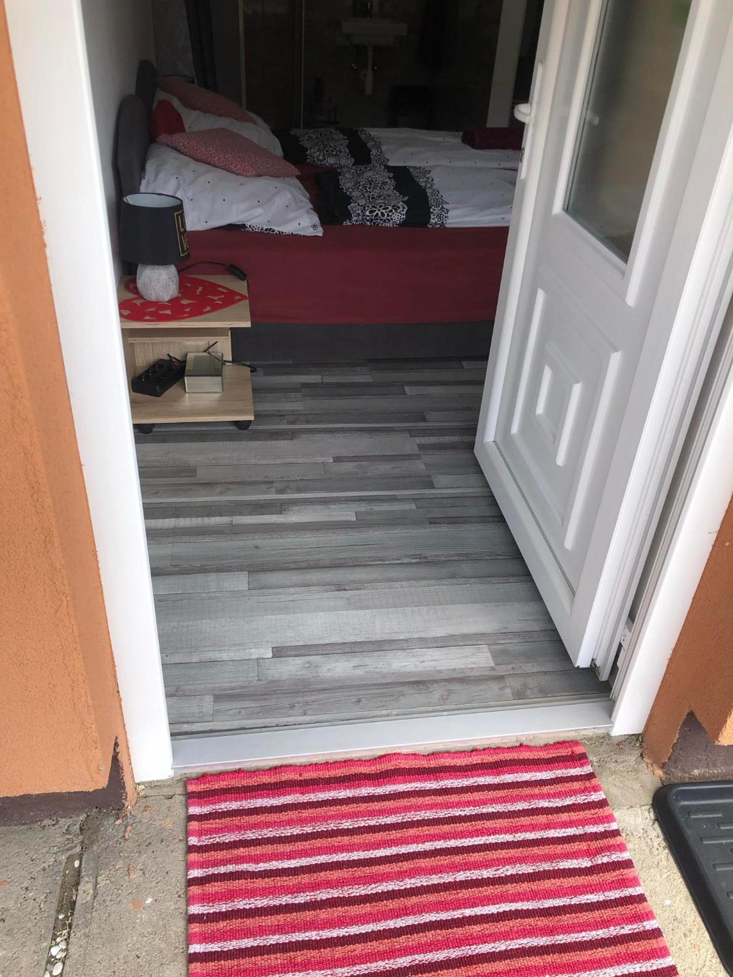 Grevia Apartmanok Poroszló Exterior foto